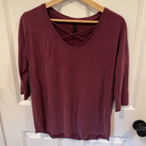 stradivarius Tops - Stradivarius Zigzag V Neck Design Purple Top